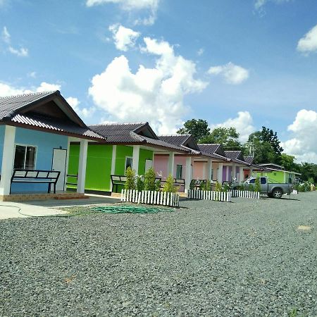 Mailuay Resort Buriram Buitenkant foto