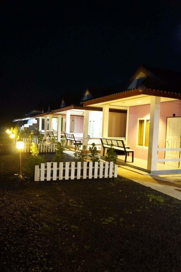 Mailuay Resort Buriram Buitenkant foto